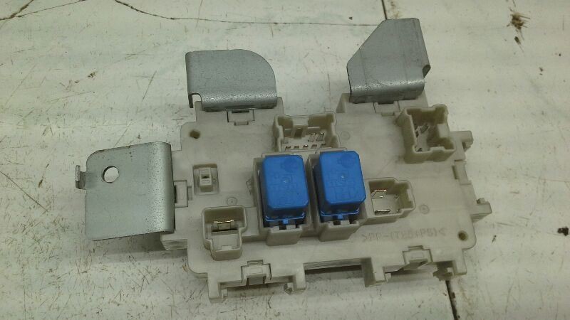 MURANO    2003 Driver Left Fuse Box Cabin 64701