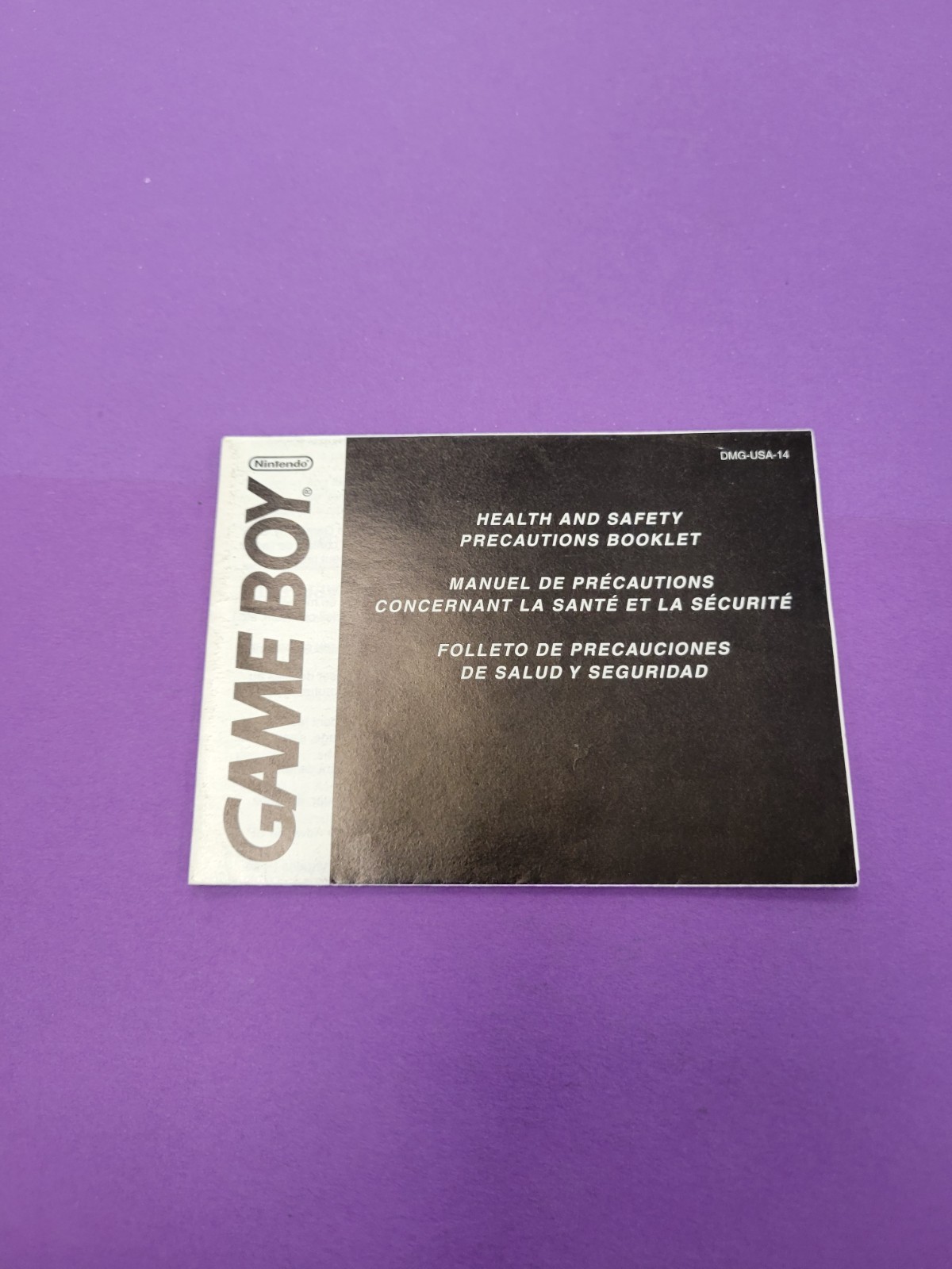 Game Boy Consumer Information And Precautions Booklet Fold Out DMG-USA-14