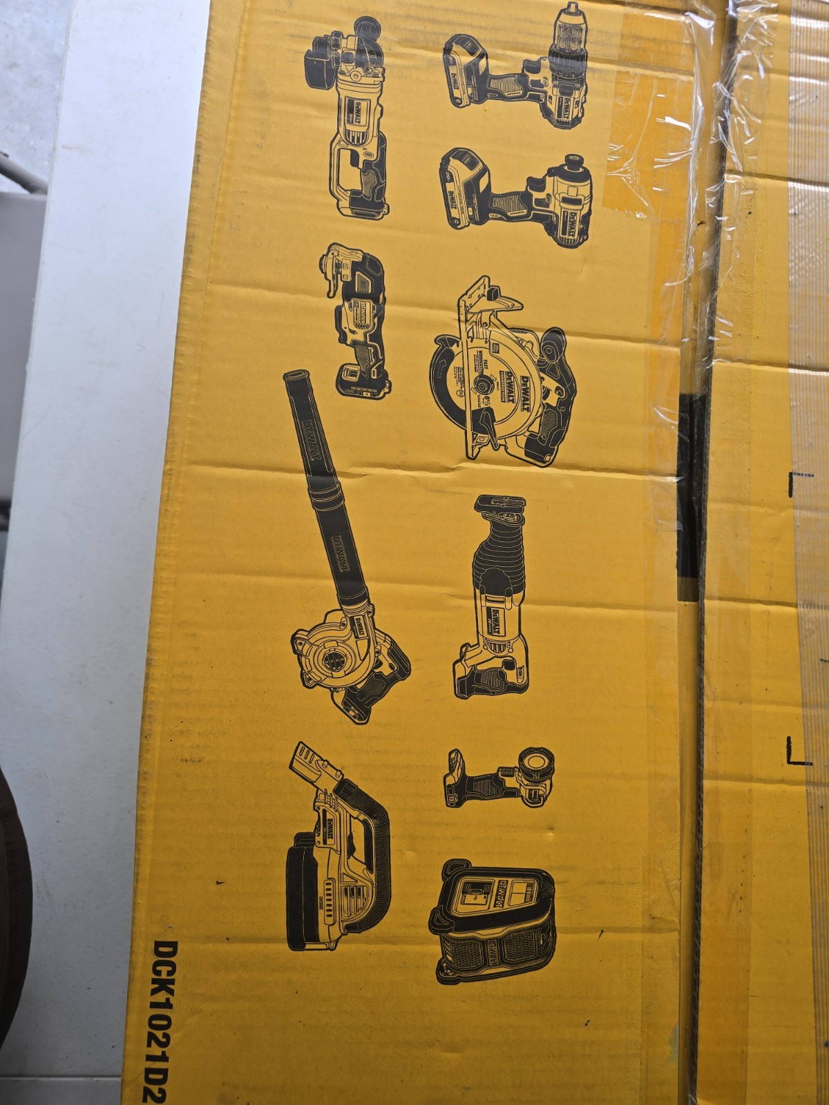 DeWalt DCK1021D2 20-Volt Max Lithium-Ion 10-Tool Cordless Combo Kit with Two 2.0