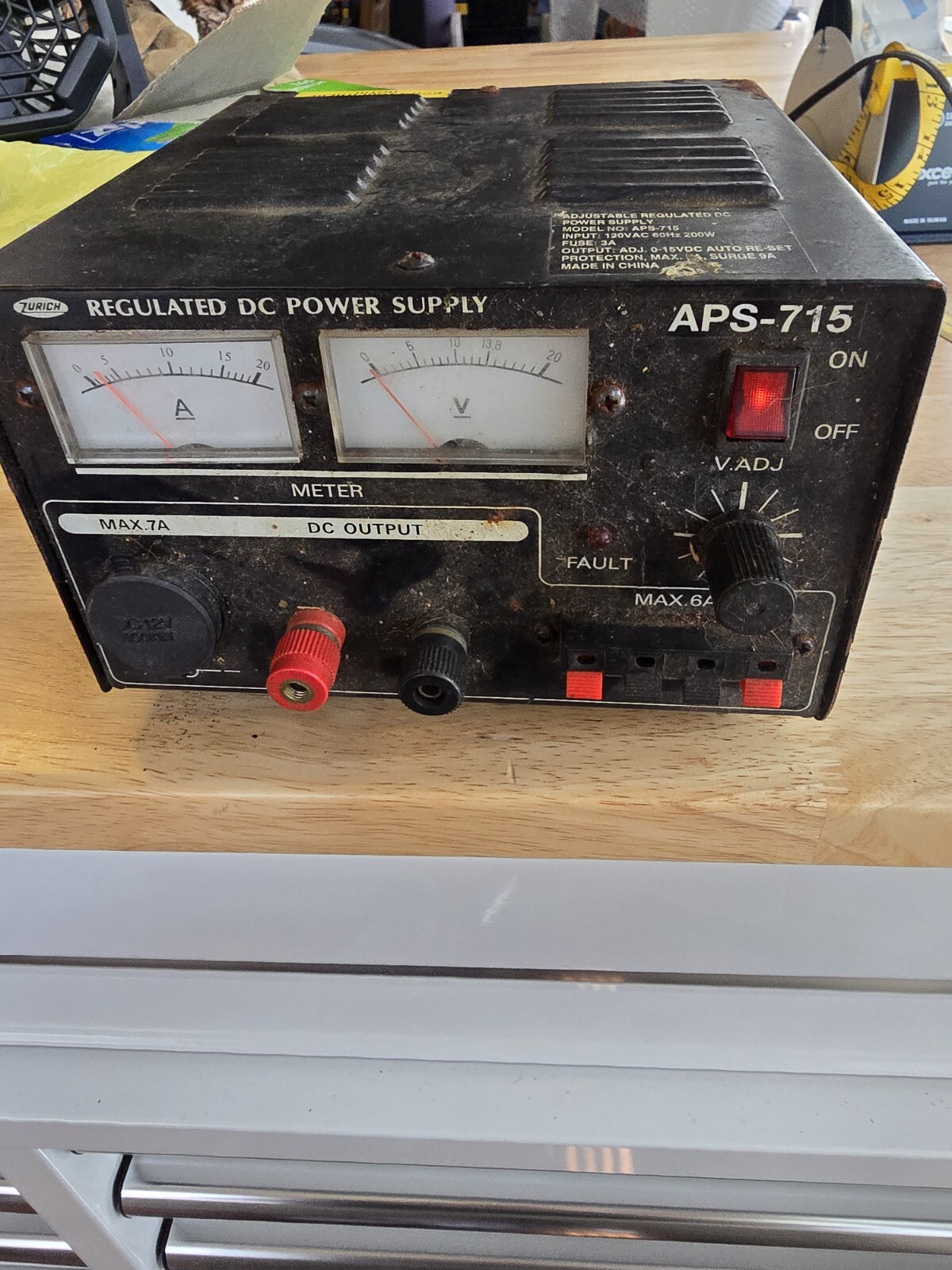 Zurich Regulated DC Power Supply APS 715 Untested As Is