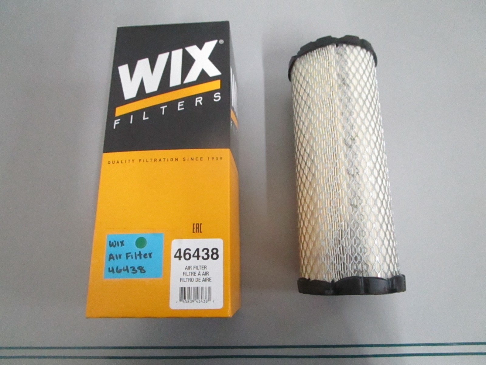 NEW OEM 46438 Wix Air Filter 0820