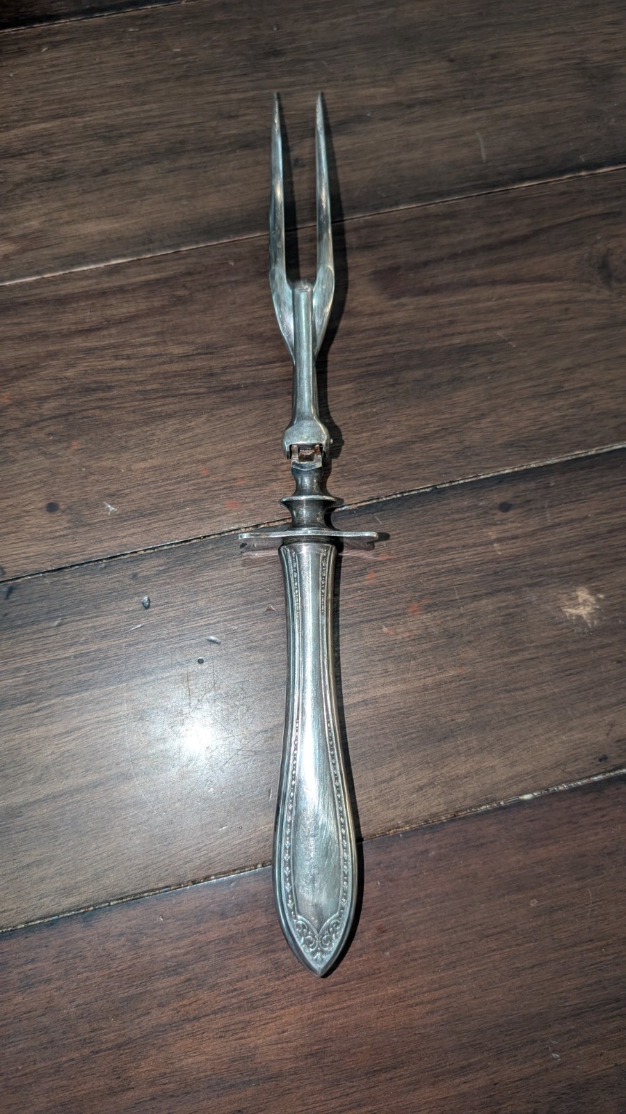 CARVING FORK! Vintage siverplate:
