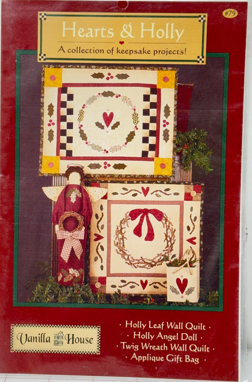Hearts & Holly Quilt Pattern Vanilla House Wall Quilt Gift Bag