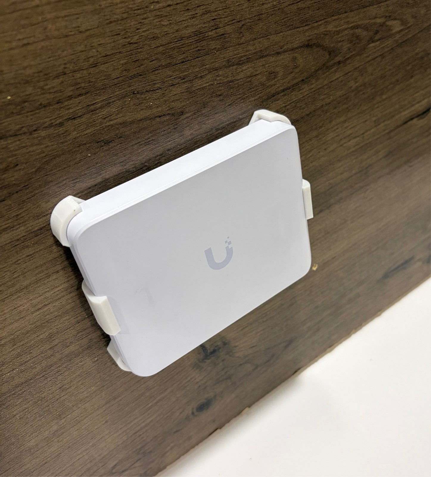 Wall & Under‑Desk Mount for Ubiquity Flex Mini 2.5g