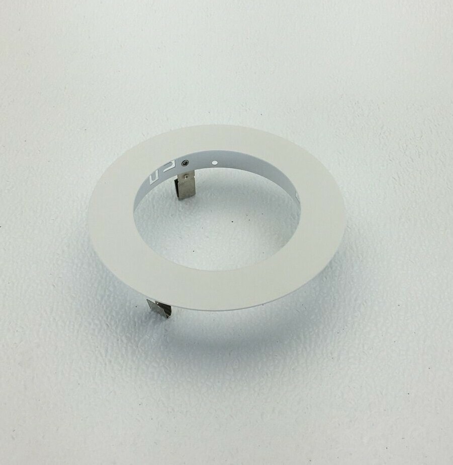 OM4W ELCO 4" WHITE Metal trim rings