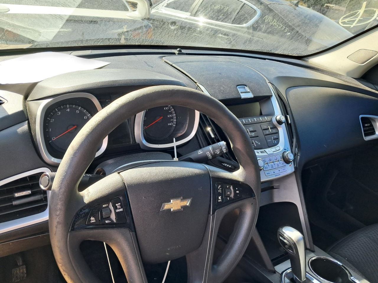 EQUINOX 2014 Glove Box 4825898