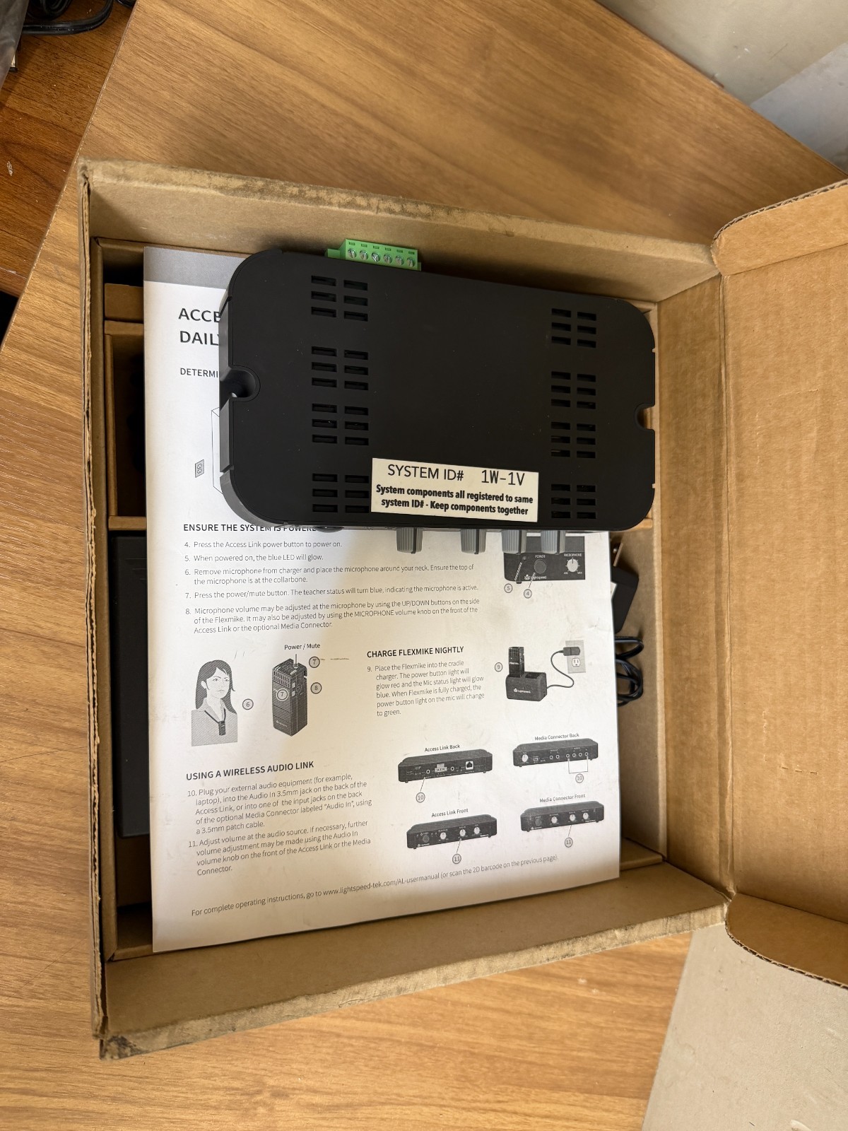 Lightspeed 955 Wireless Instructional Audio System with Flexmike