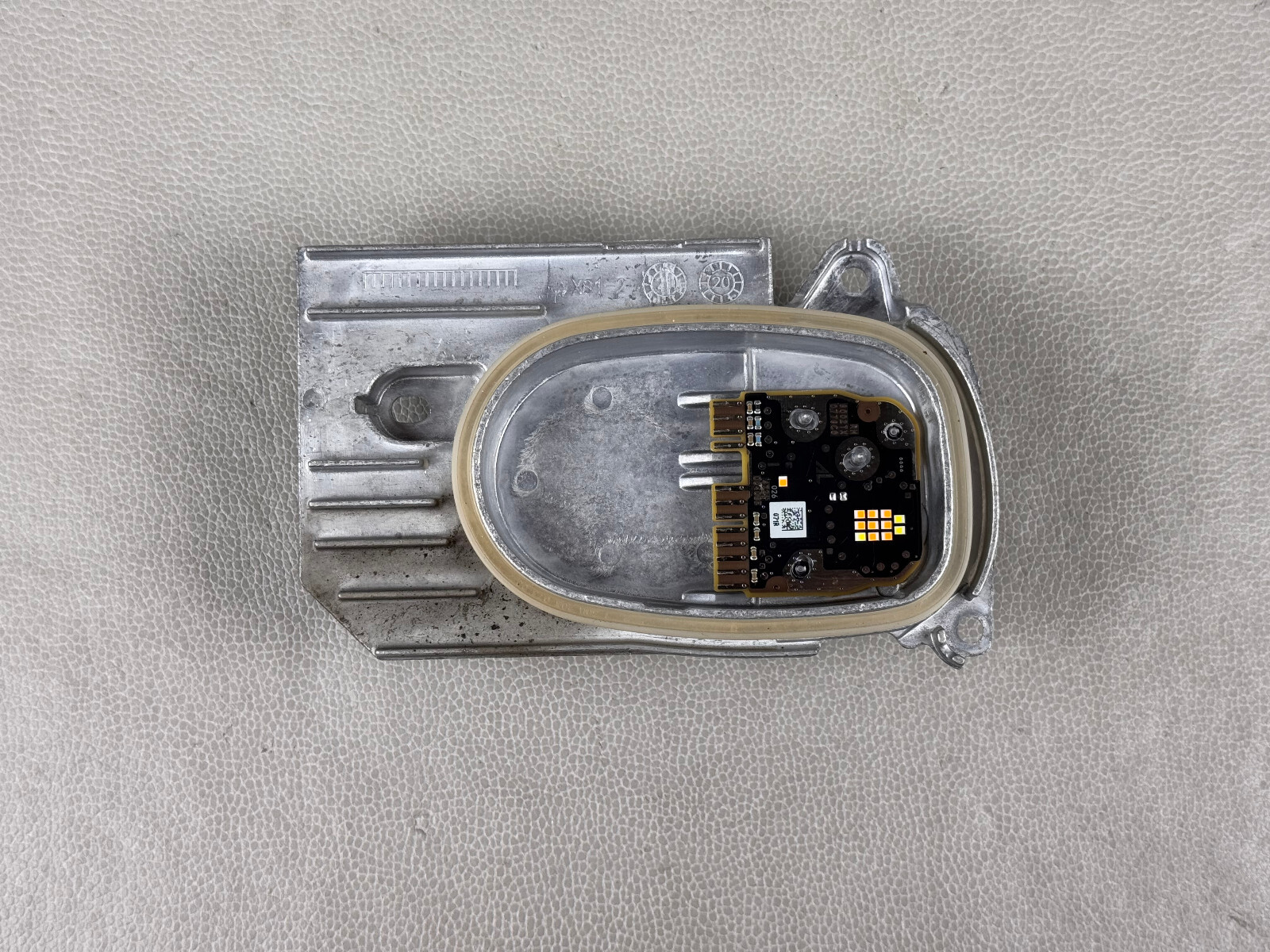 MINT! 2018-2023 BMW X3 OEM HEADLIGHT LED CONTROL MODULE 42205G200388