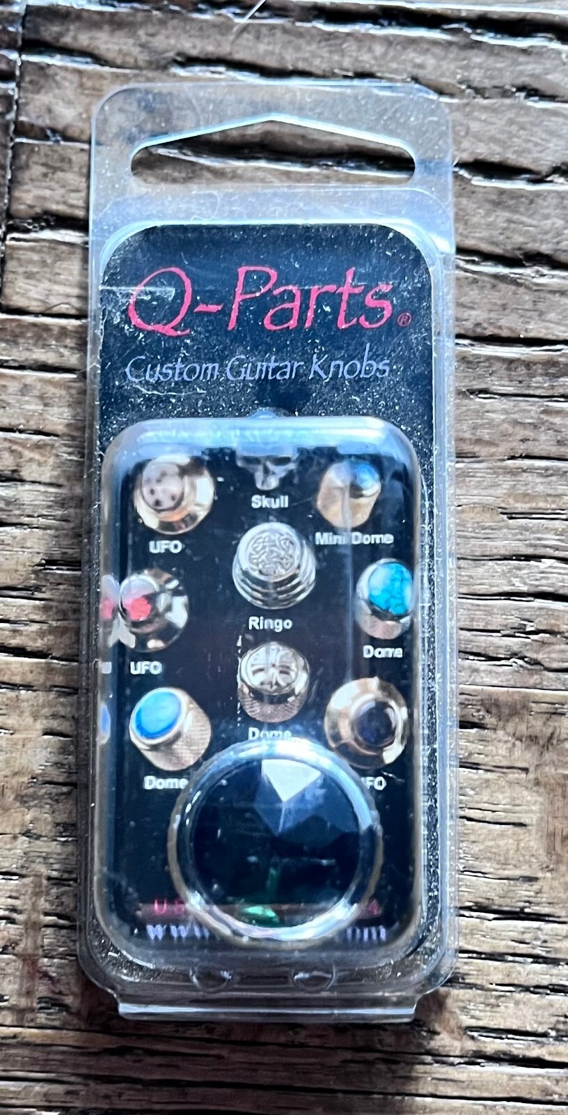 Q-Parts Chrome Dome Guitar Knob - Green Crystal