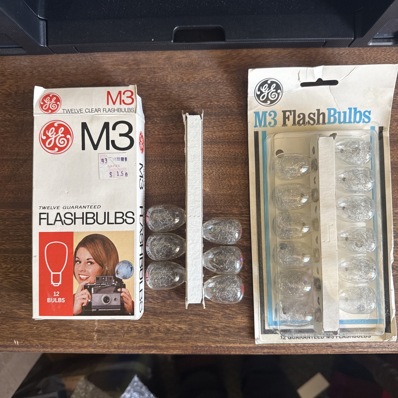 Vintage GE M3 Flashbulbs 18 Flashes Total, Two Original Boxes ㅎㅎ