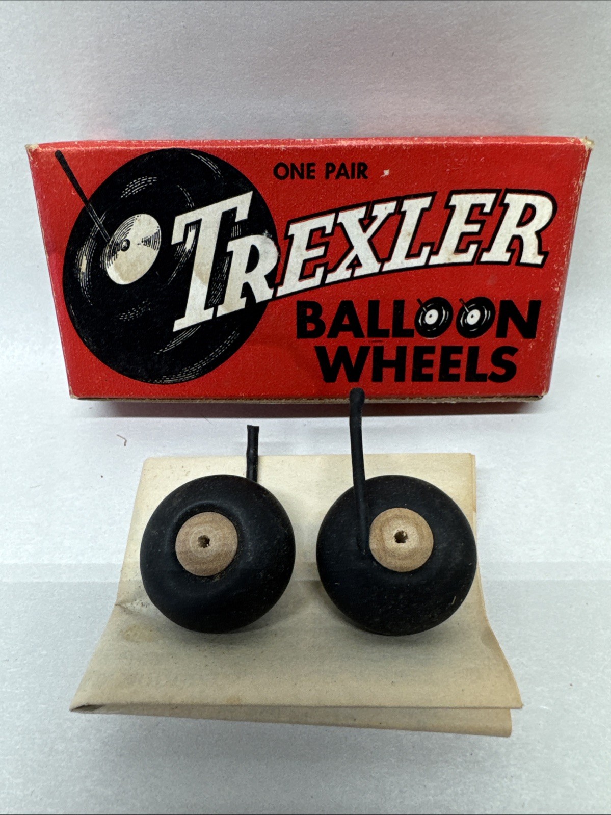 NOS Vintage One Pair of Trexler #1 Pneumatic Balloon Wheels in Box CL FF RC