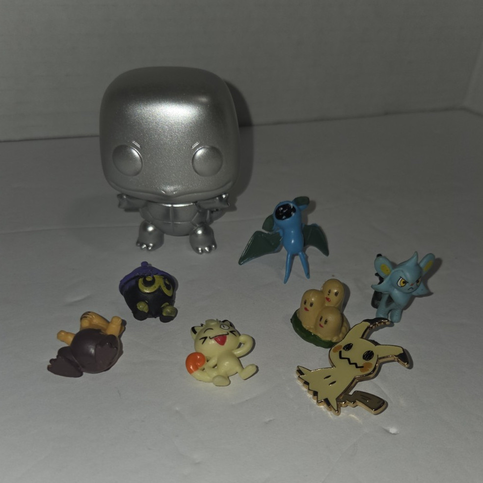 Pokémon Mixed Lot 8 Mini Figures w/ Mimikyu Metal Pin, Plastic/Metal