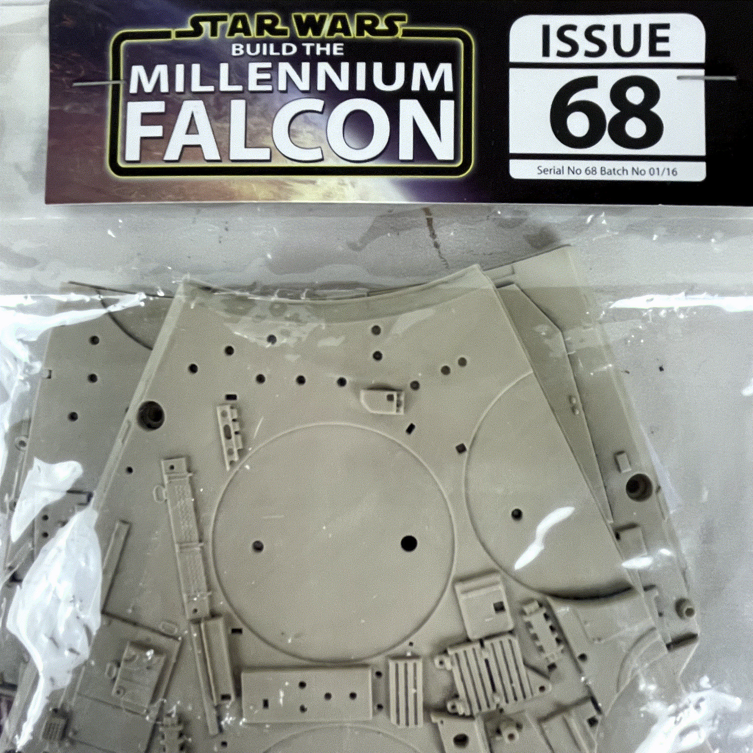 DeAgostini Star Wars Millennium Falcon Model Kit Issue 68 Freighter