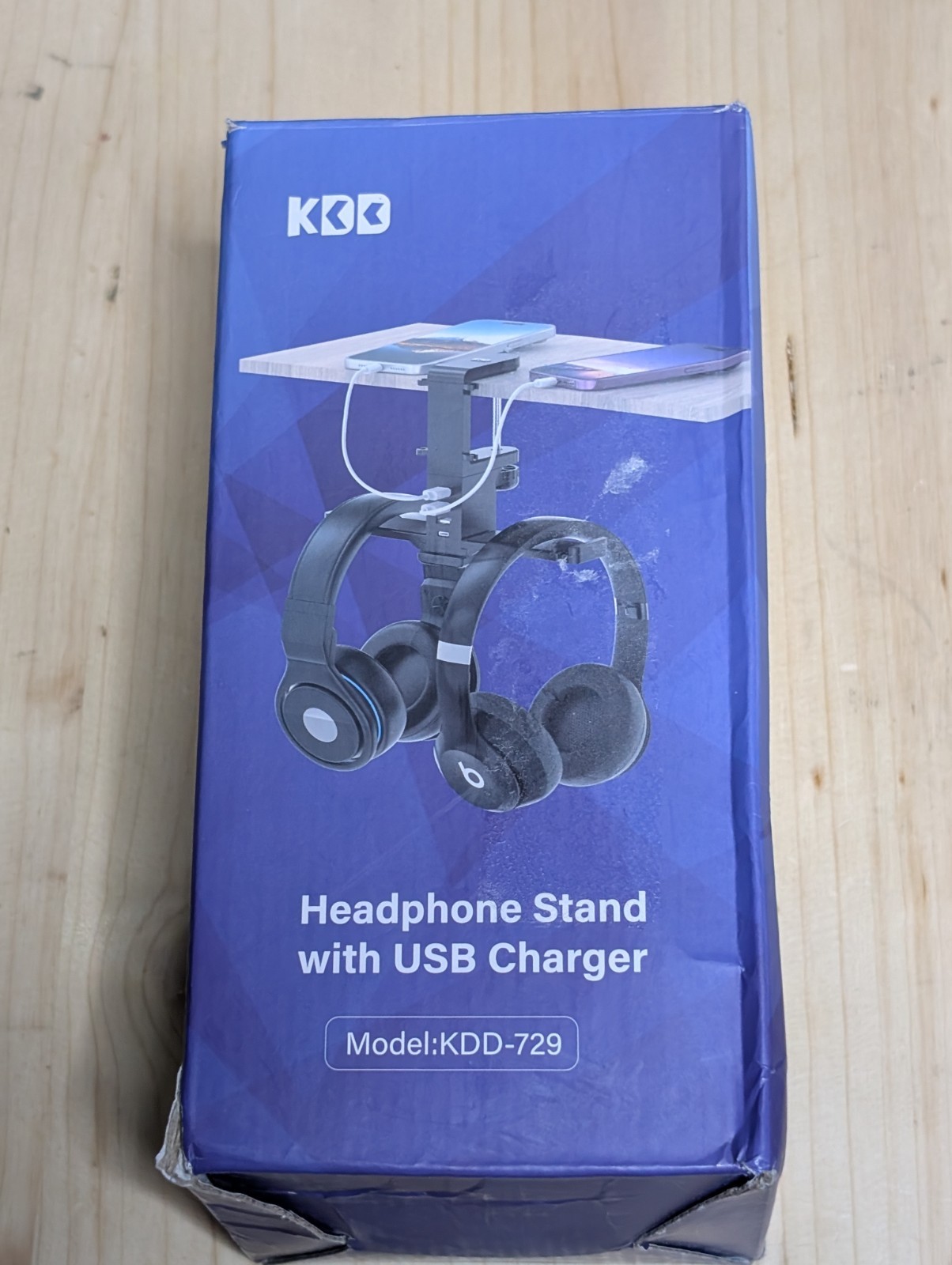 KDD-729 Hanging Headphone Stand/Holder With USB Charger