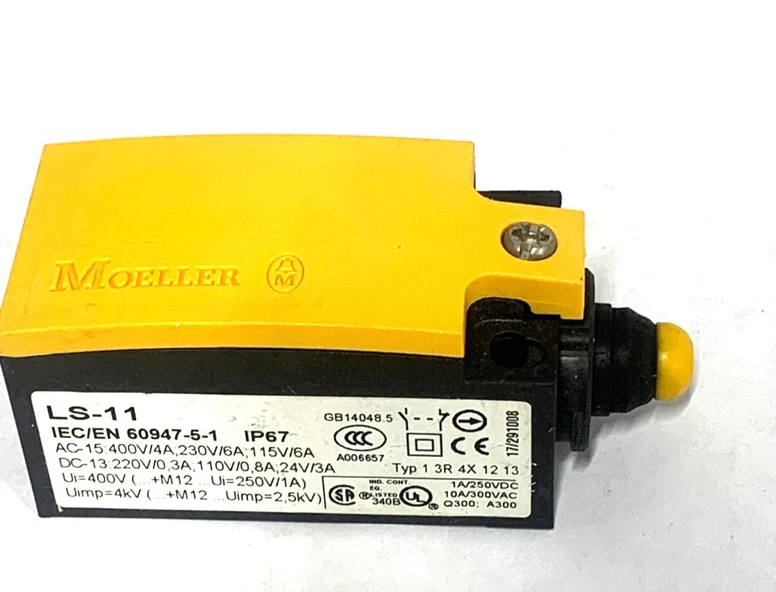 1PC NEW EATON MOELLER  LS-11 Safety Switch