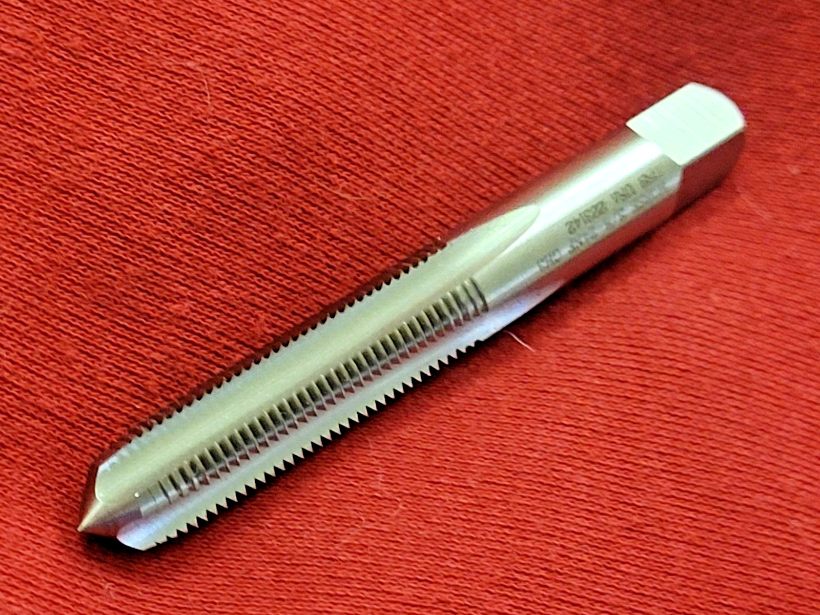 3/8-24 NF Plug Hand Tap Morse MT3732438 HSS RH NC  GH3 USA 4 Flute