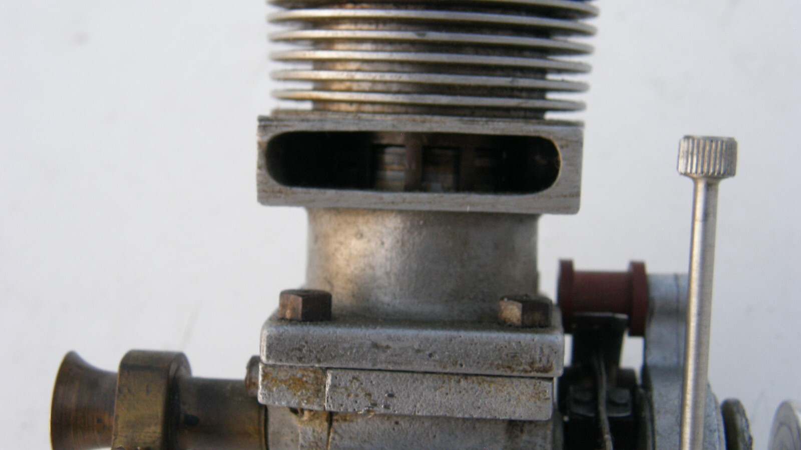 Hornet 60 Model Airplane Engine w/ Excellent Compression & Dual Ringed Piston