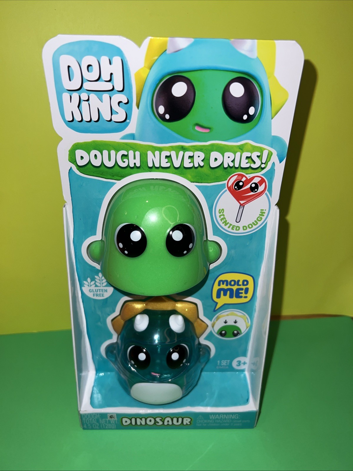Doh Kins Dough That Never Dries Dinosaur Mold Set Ages 3 Years and Up New