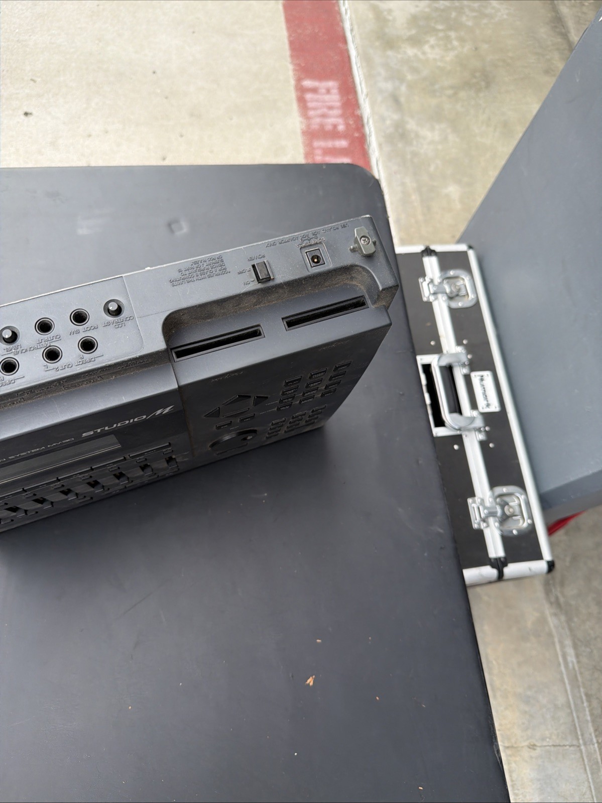 Roland MV-30 Studio M