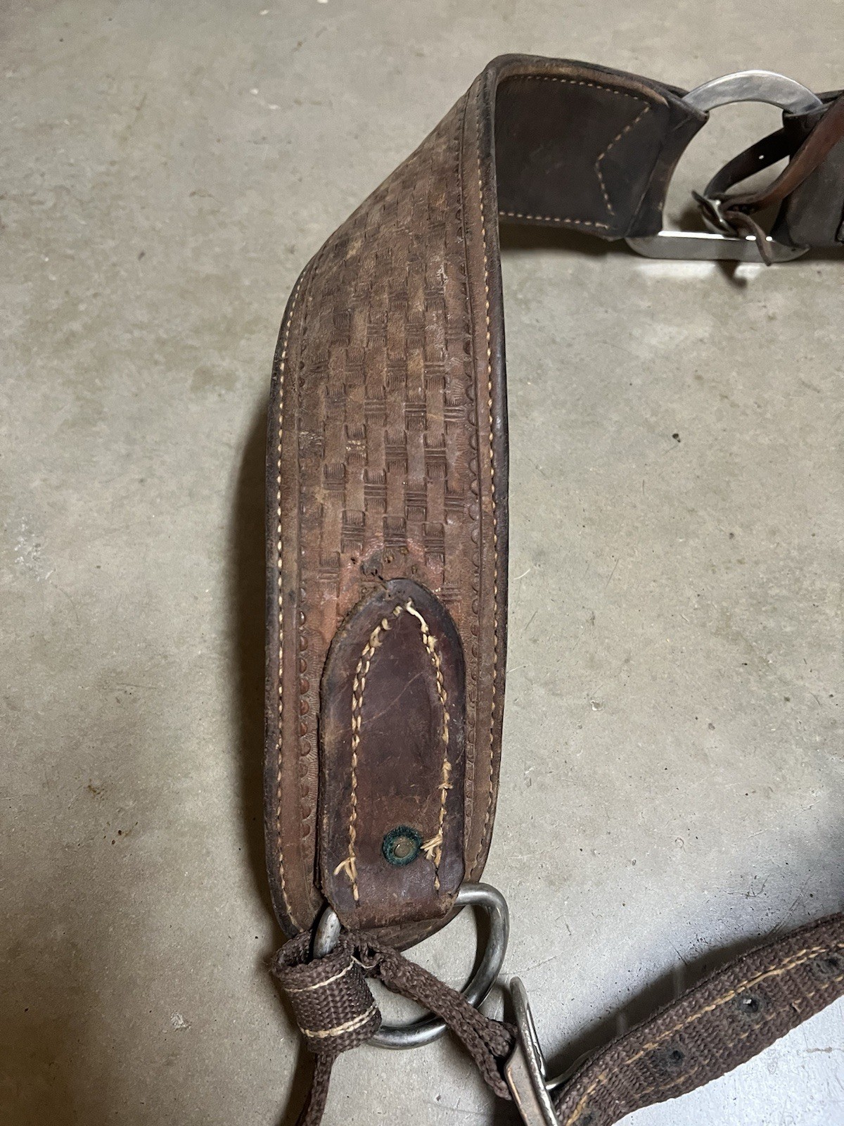 Western Horse Breast Collar Tooled Leather Basketweave Pattern Tack