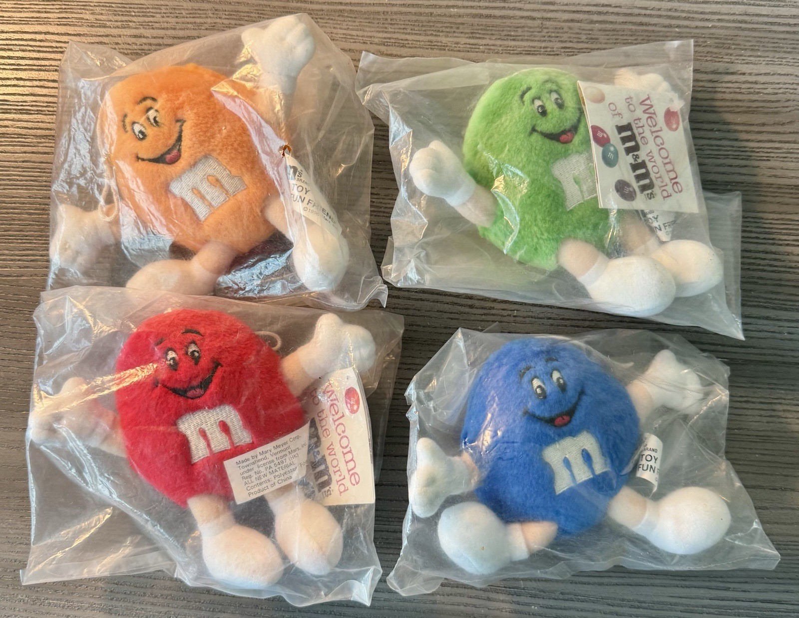 NWT 1994 Mary Meyer Mars M&M Red Orange Green Blue Candy Fun Friend Plush Toys