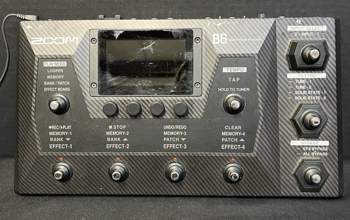 Zoom B6 Bass Multi-Effects Processor For Electric Bass