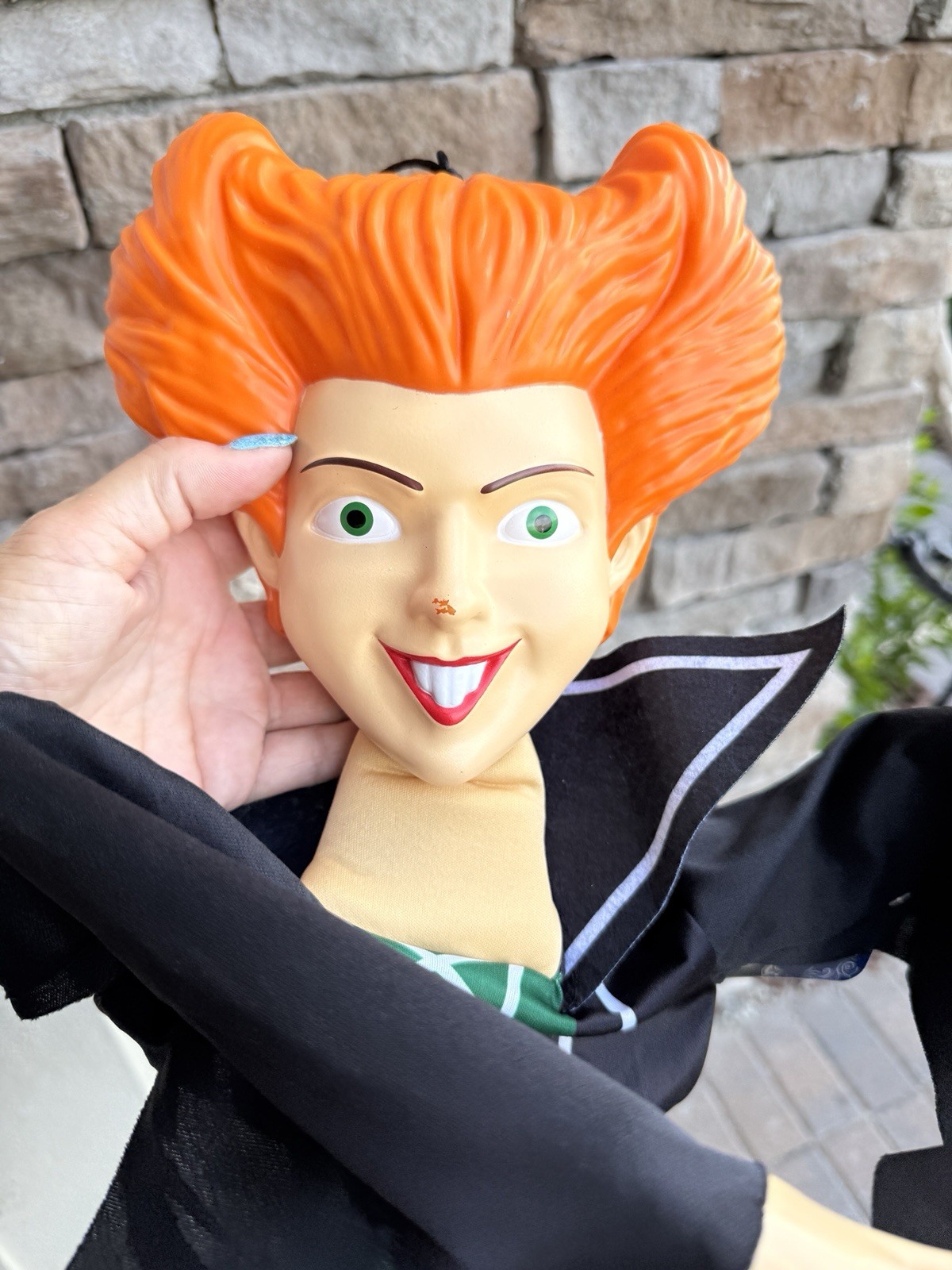 Winifred Sanderson Witch Hocus Pocus 3 Ft Hanging Poseable Halloween Decor Prop