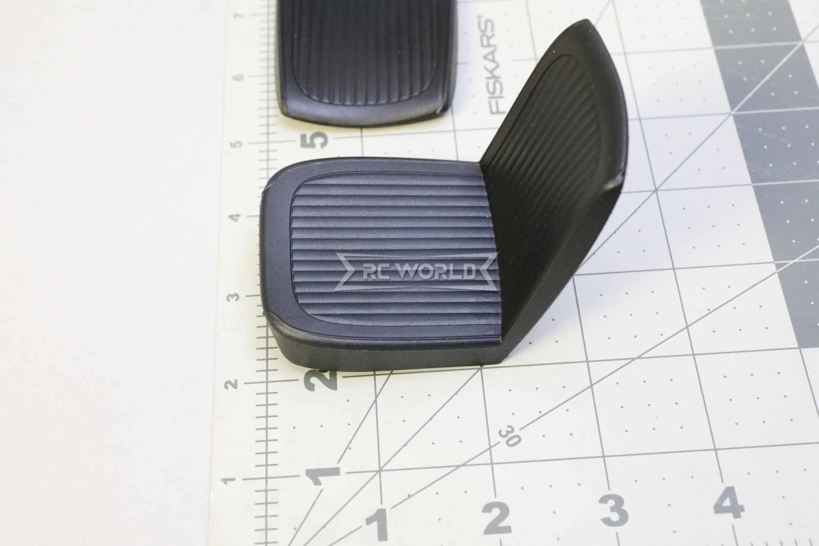 RC 1/10 Scale INTERIOR SEATS For Interiors (3 SEATS) -BLACK-