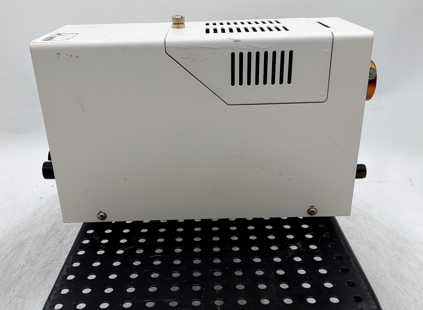 AmScope HL-250-A Haloid Lamp Cold-Light Source 150W Microscope Illuiminator Box