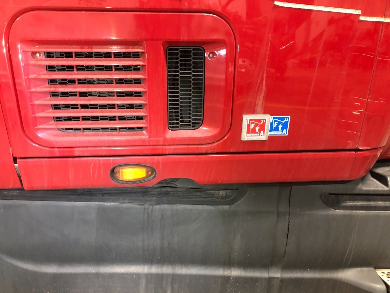 International PROSTAR STEEL Right/Passenger UNDER SLEEPER Panel