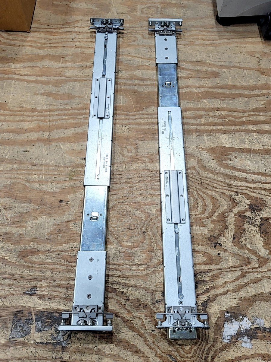 Pair of 2* King Slide 374516-001 924 Server Rail Left and Right