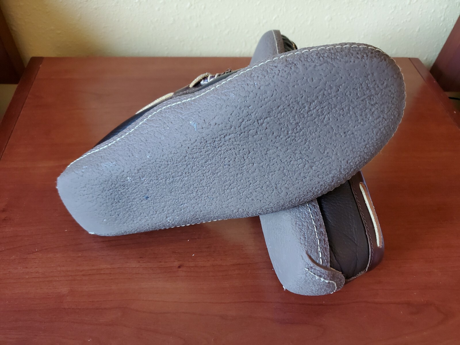 L.L. Bean Mens brown leather Slippers