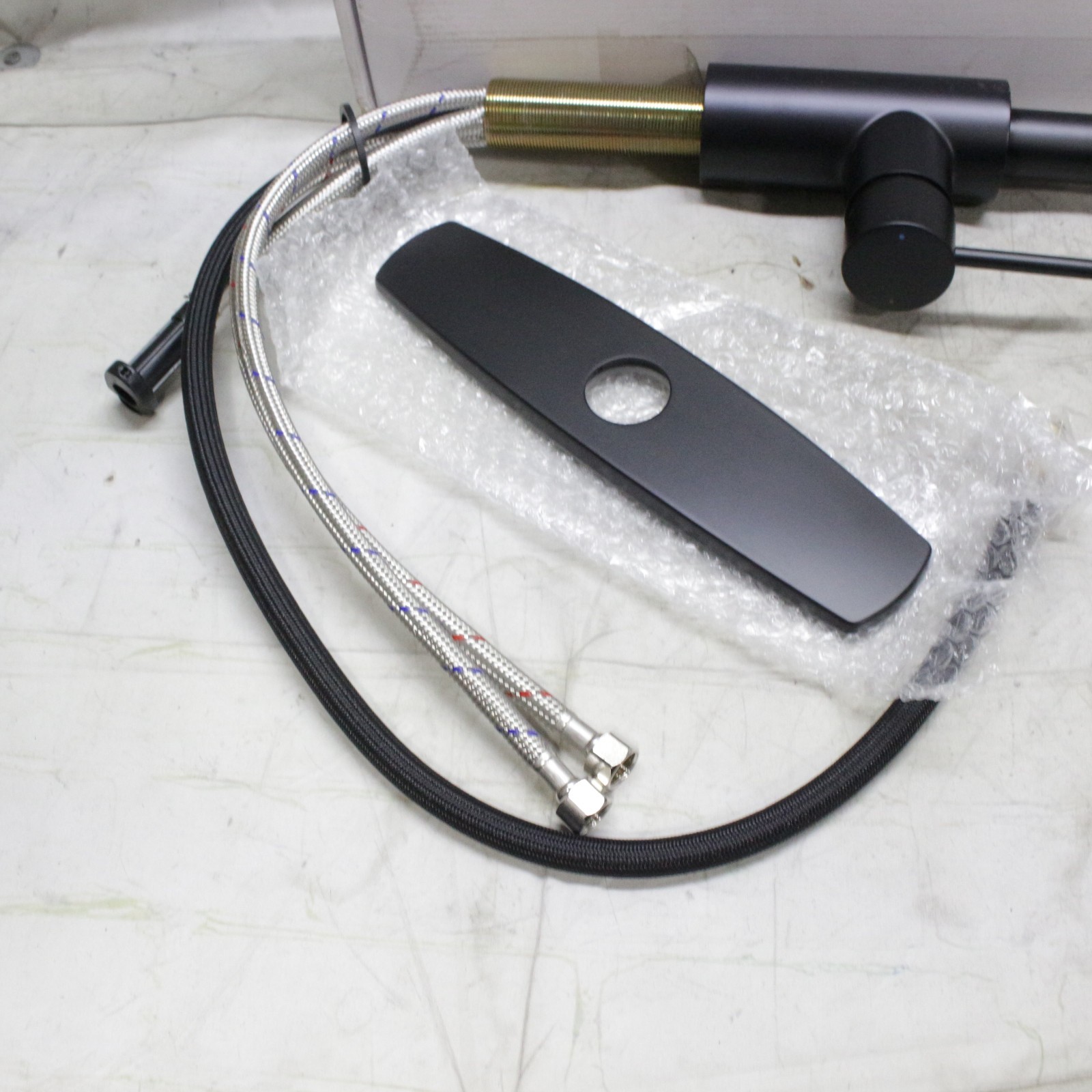 Miseno MNO6557FB Mia Pulldown Kitchen Faucet, Flat Black