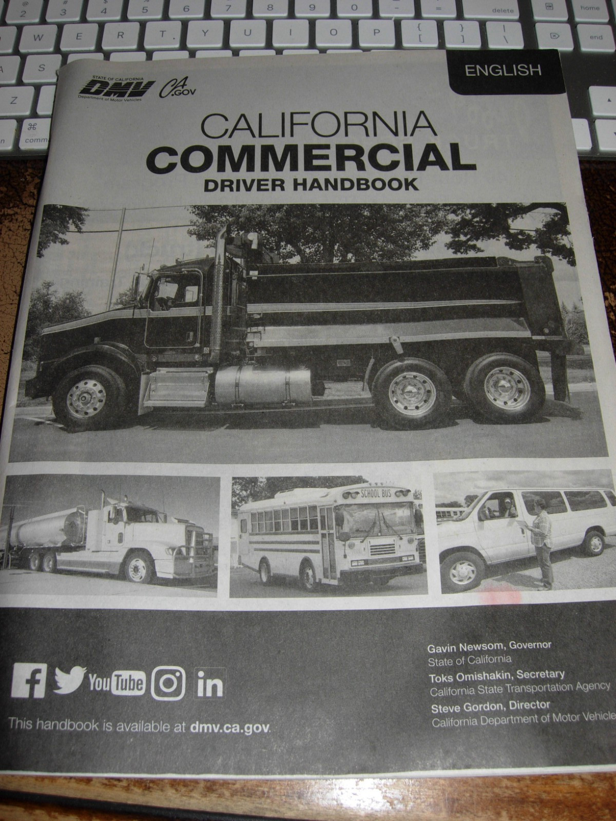 CALIFORNIA DMV Commercial DRIVER'S HANDBOOK Trucking English Version