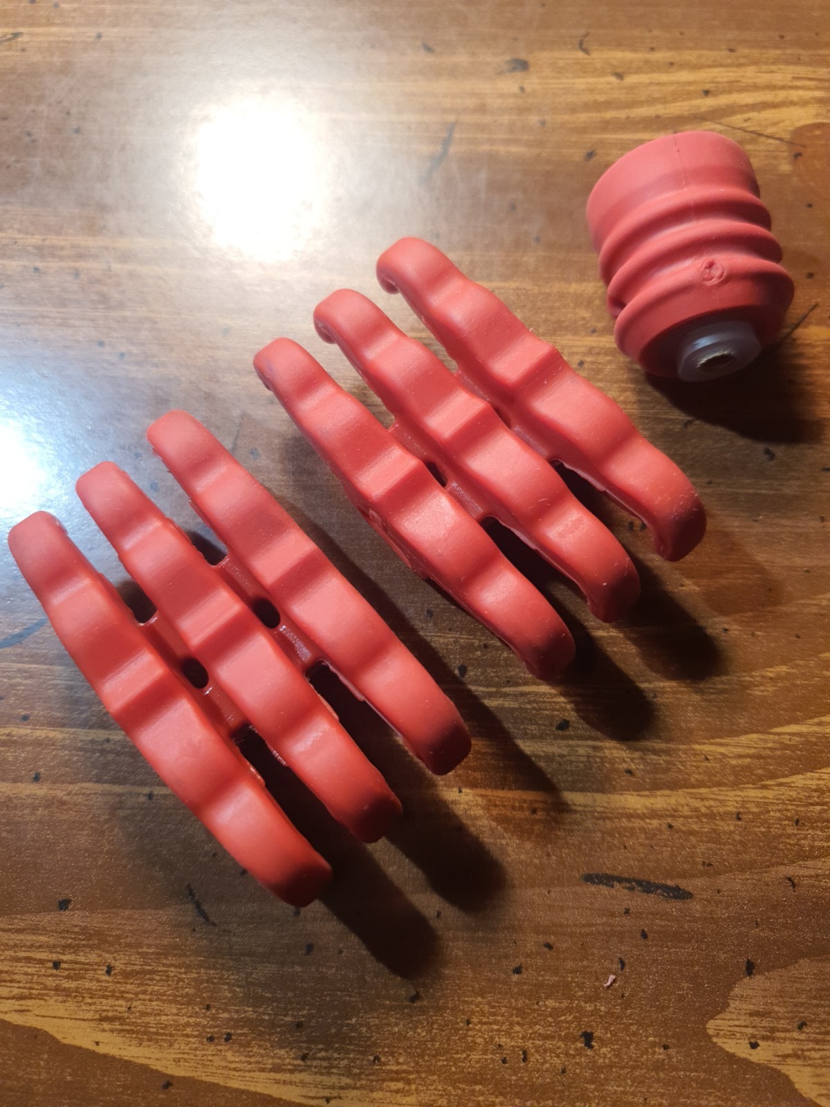 Hoyt Archery Red Airshox & Stealth Shot String Dampener