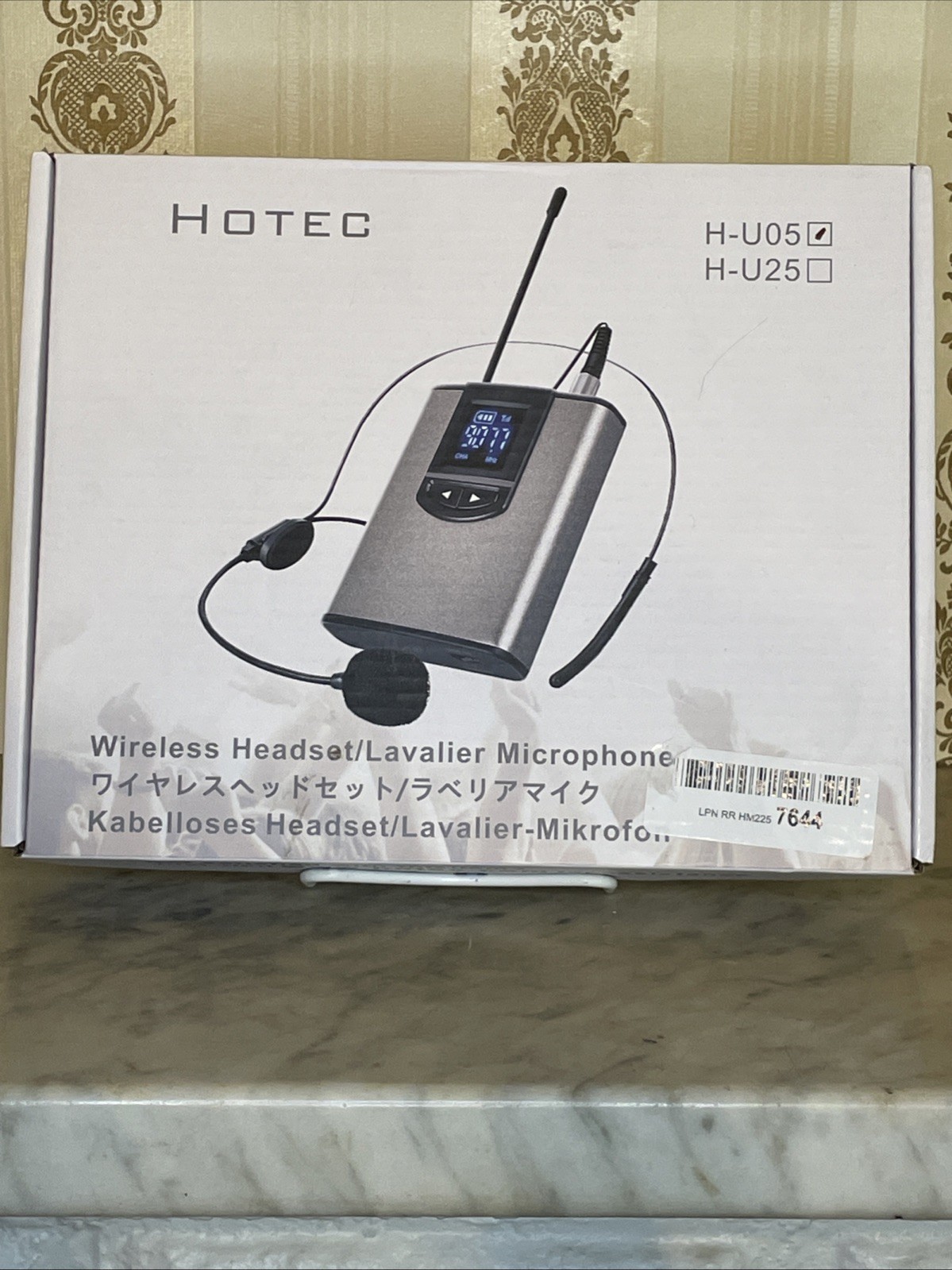 Hotec H-U05 | Wireless Headset Lavalier Microphone | Cover Extra Cords Needed