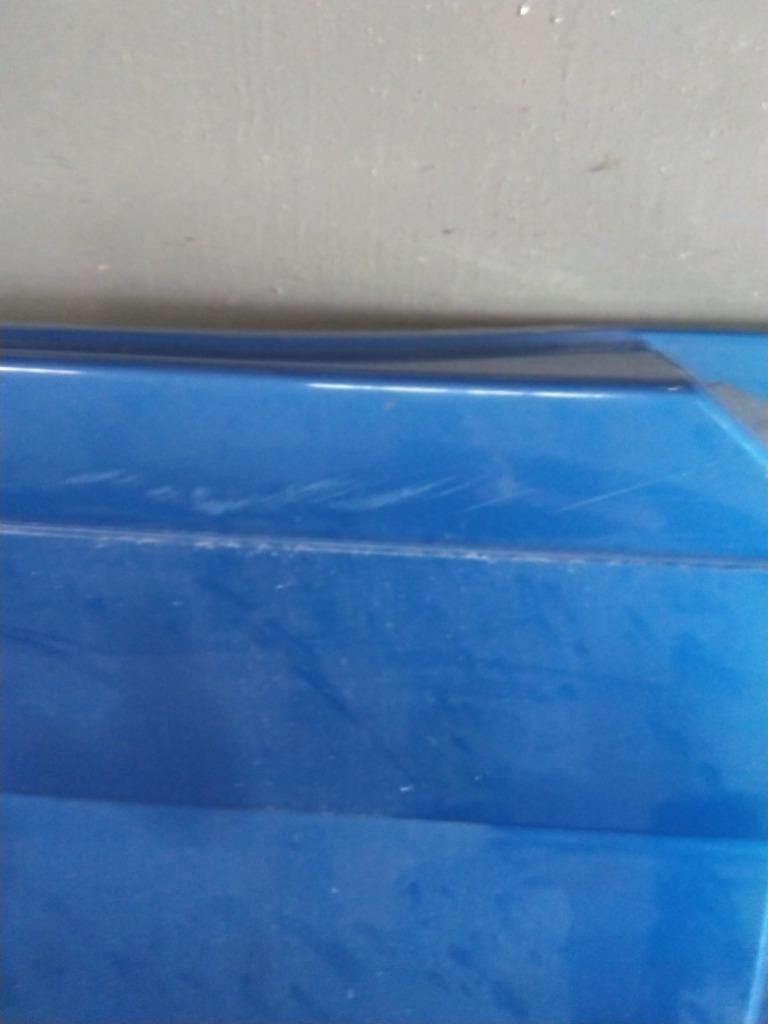 For 2013 VOLVO VNL SIDE FAIRING Right , IL