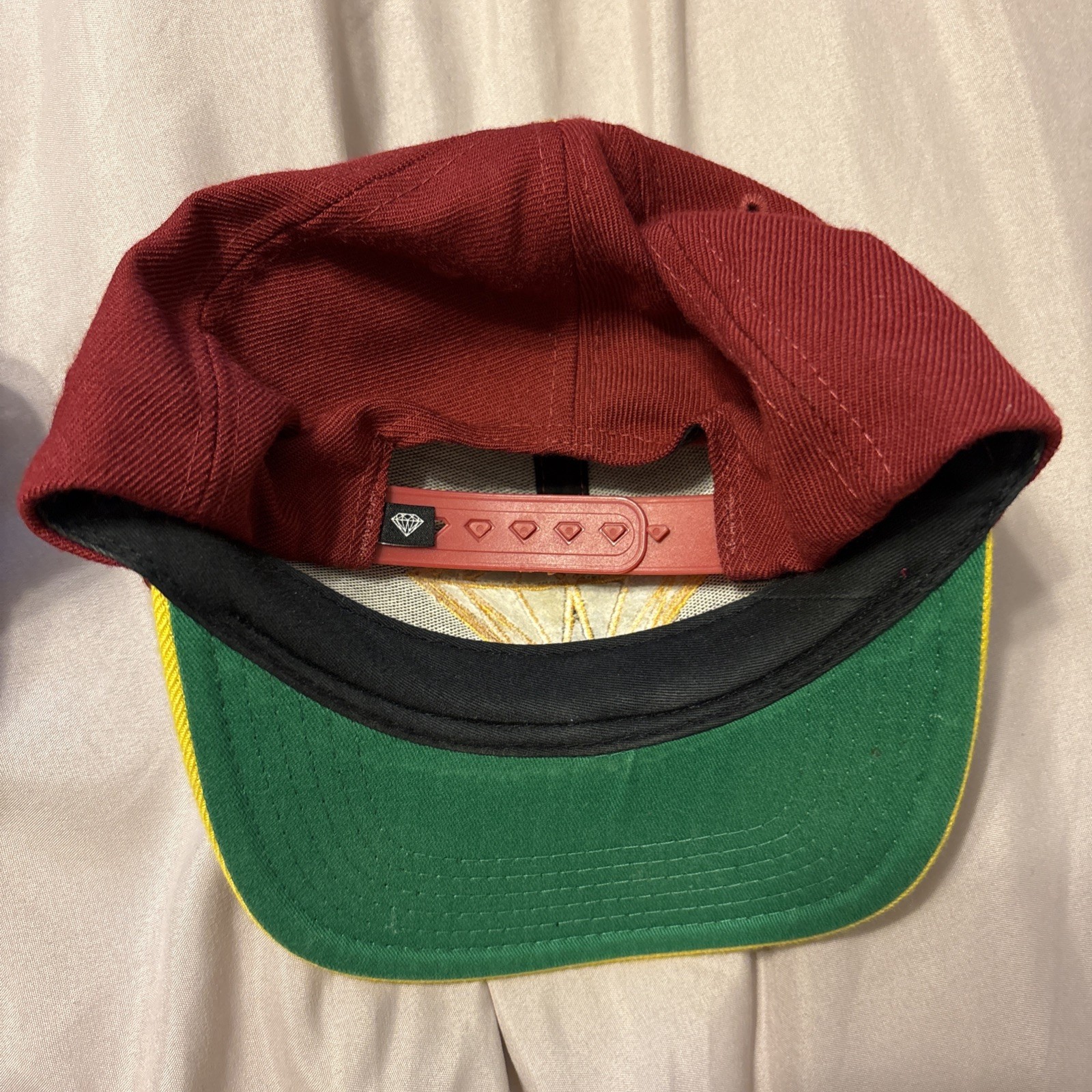 VintageMen’s Snapback Hats Vans, American Eagle, Diamond Supply Co.