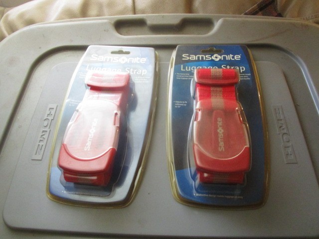 2 Samsonite Luggage Straps SM1801RE NEW in original plastic packaging