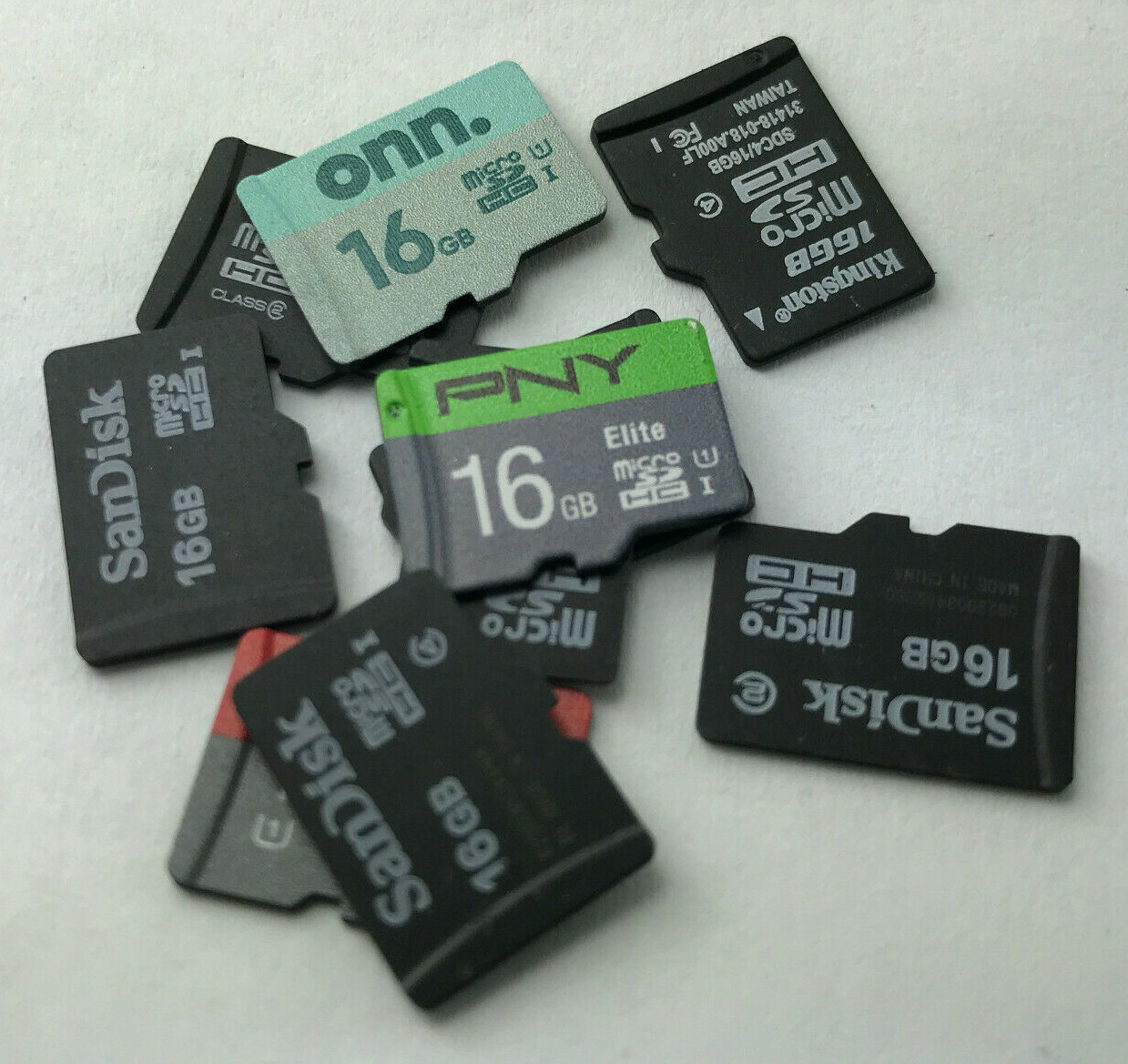 Lot of 10 - 16GB Used Mixed Brands MICRO SD Memory Cards (M-16GB)