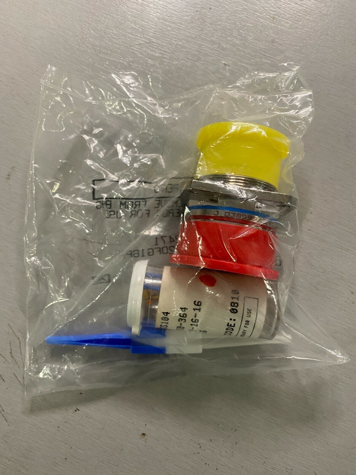 Circular Connector Amphenol D38999/20FG16PN