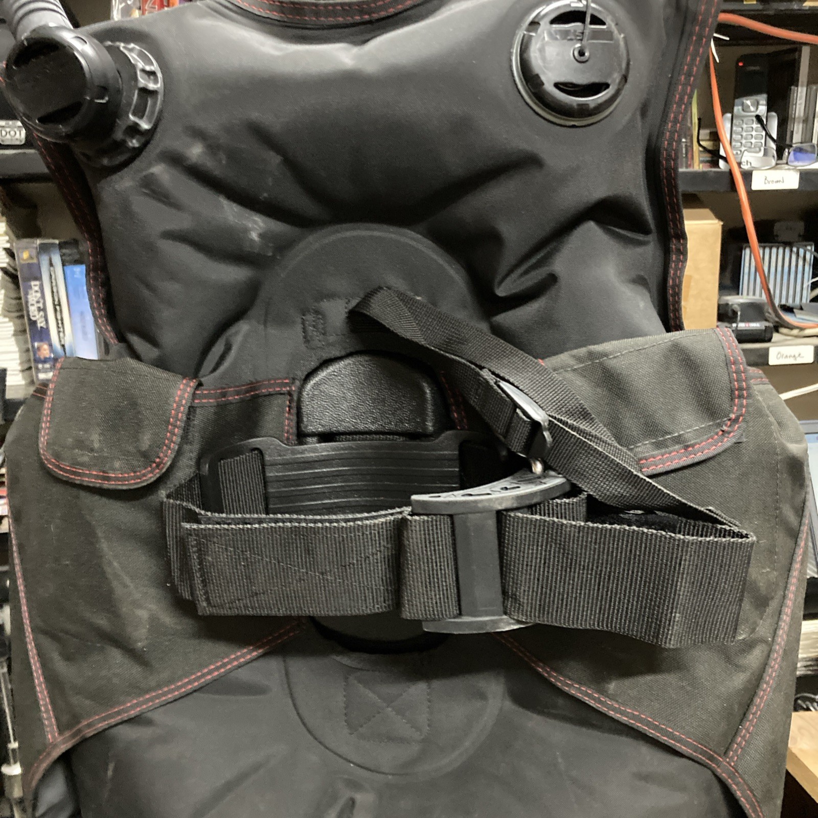 IST J-1700 Mercury Buoyancy Control Device (BCD) with Weight Pockets