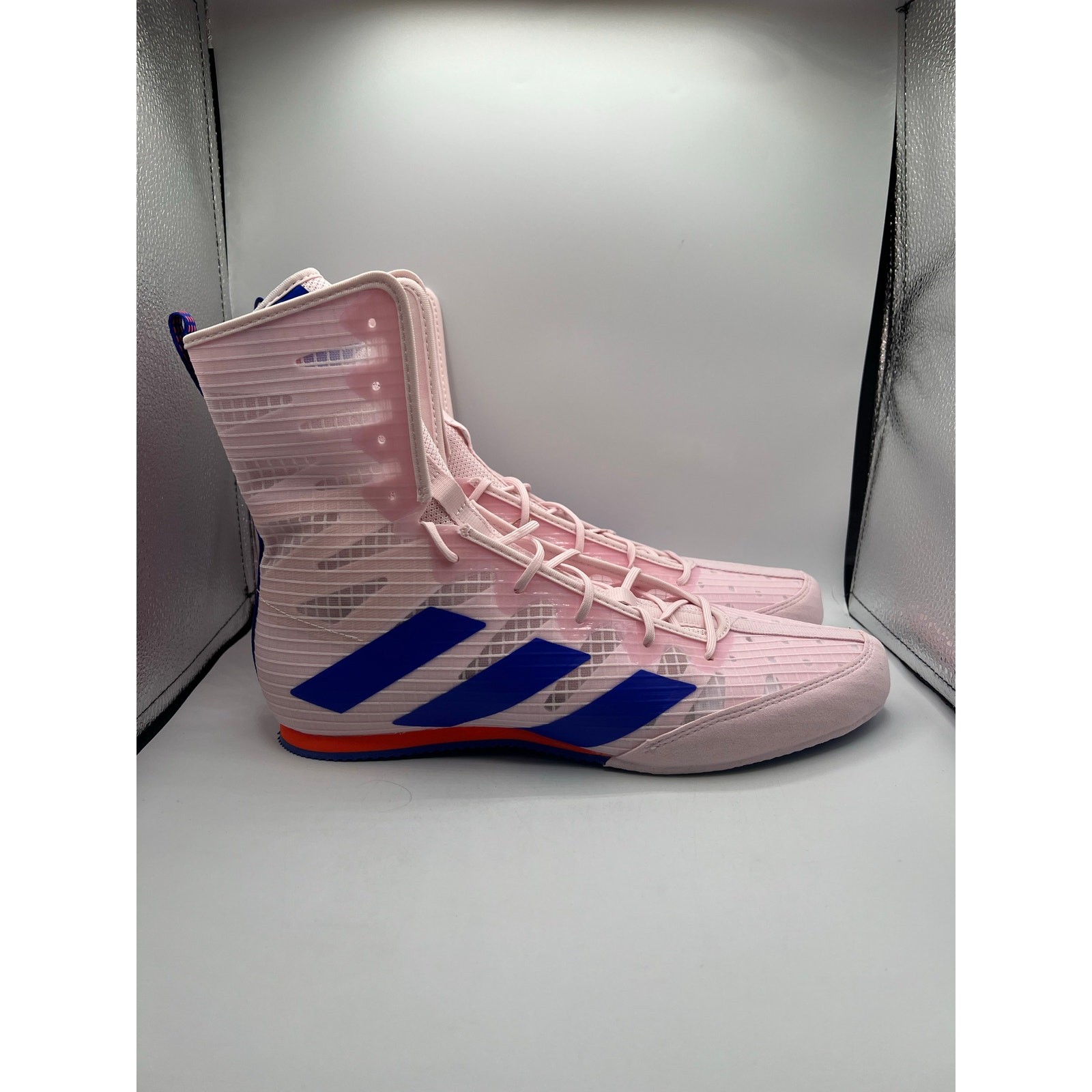 Adidas Box Hog 4 “Almost Pink Lucid blue” size 10.5 men’s