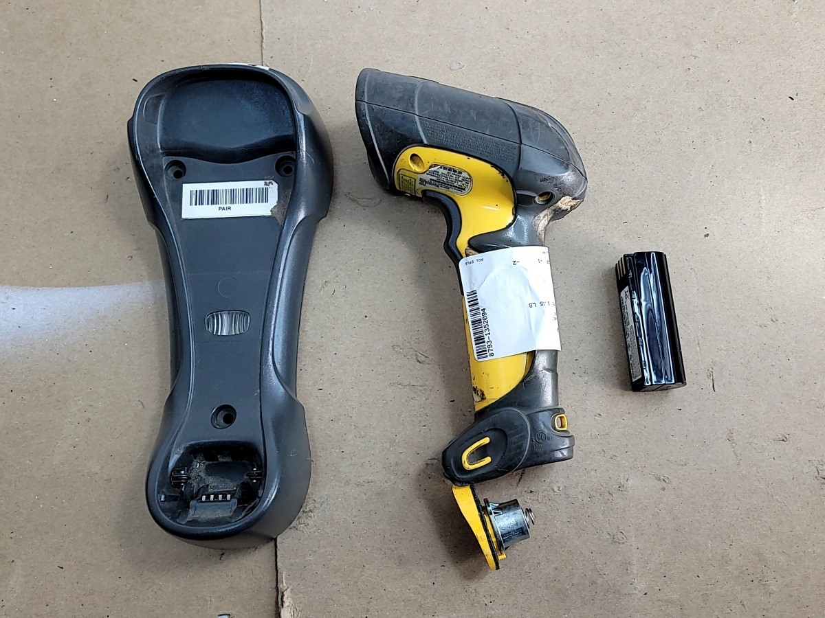 SYMBOL DS3578 LS3578-FZ2005WR Wireless Barcode Scanner w/ Charger Base SEE NOTES