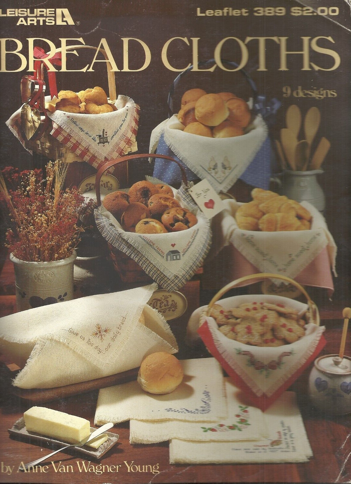 LEISURE ARTS BREAD CLOTHS FOR CROSS STITCH LEAFLET #389 ©1985