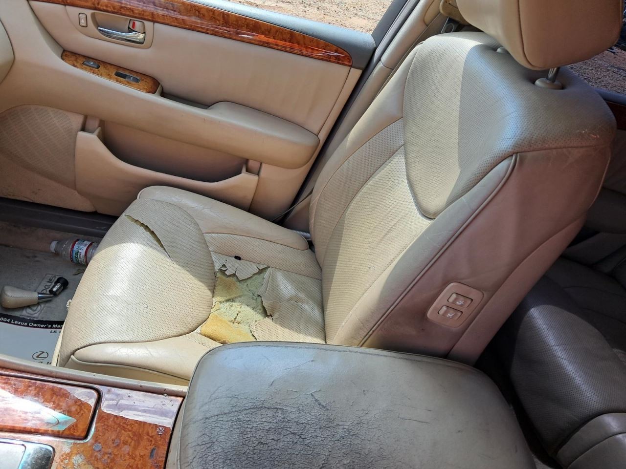 LS430 2004 Glove Box 4793640