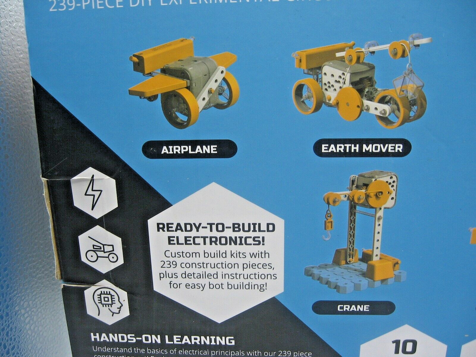 Discovery MINDBLOWN 239 piece Toy Electricity Construction Set