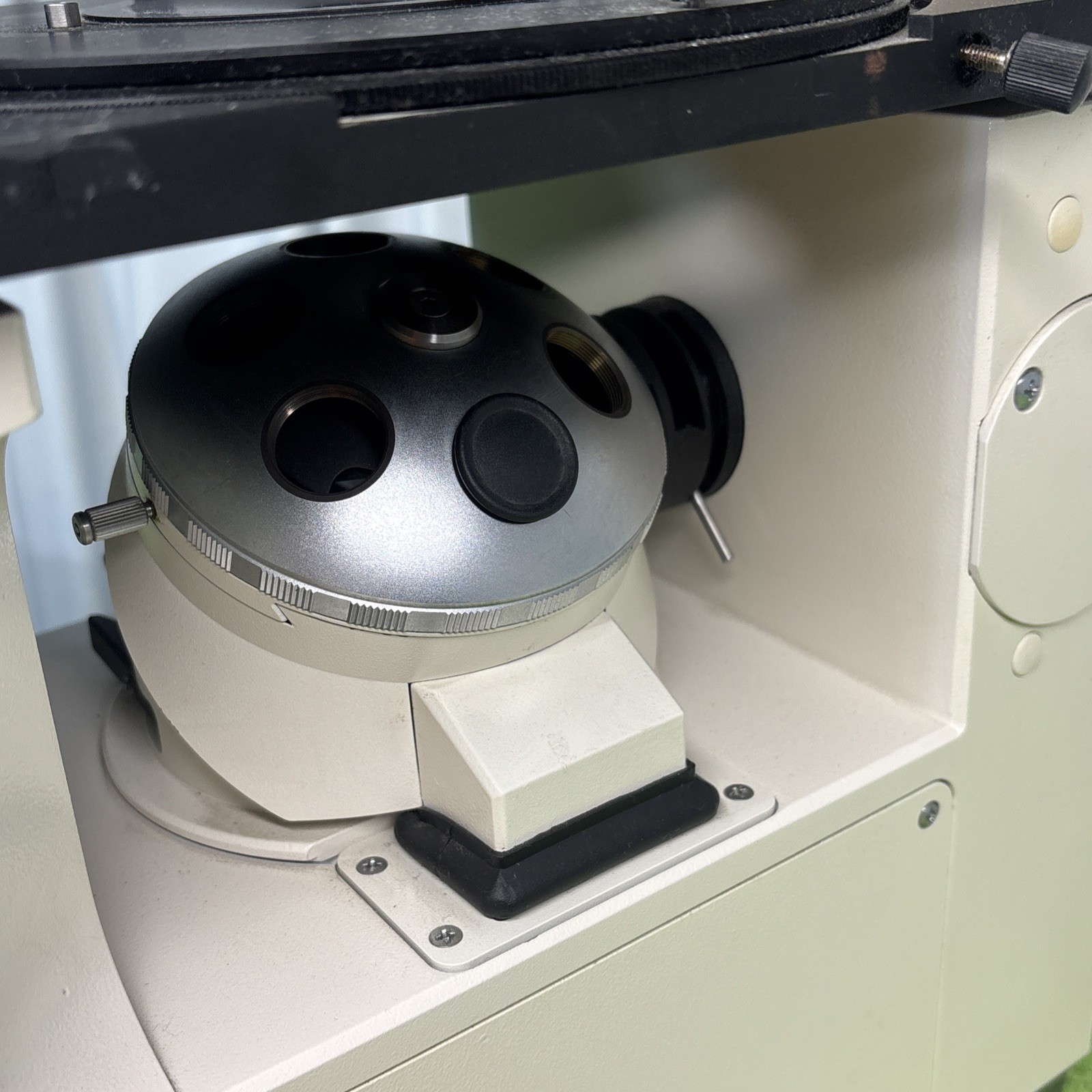 Zeiss microscope Axiovert 10 inverted phase Infinity objs