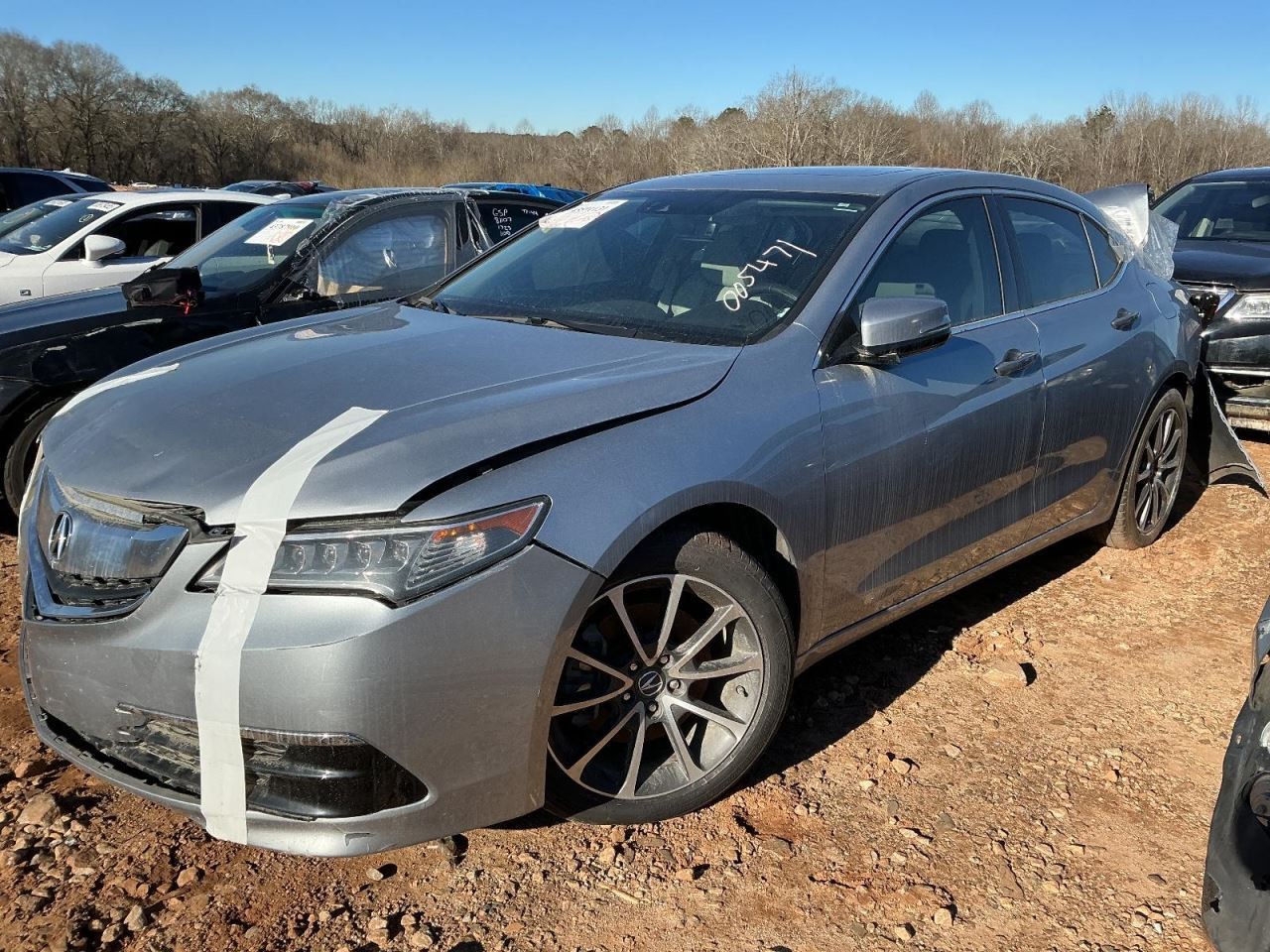 TLX 2016 Glove Box 4923639