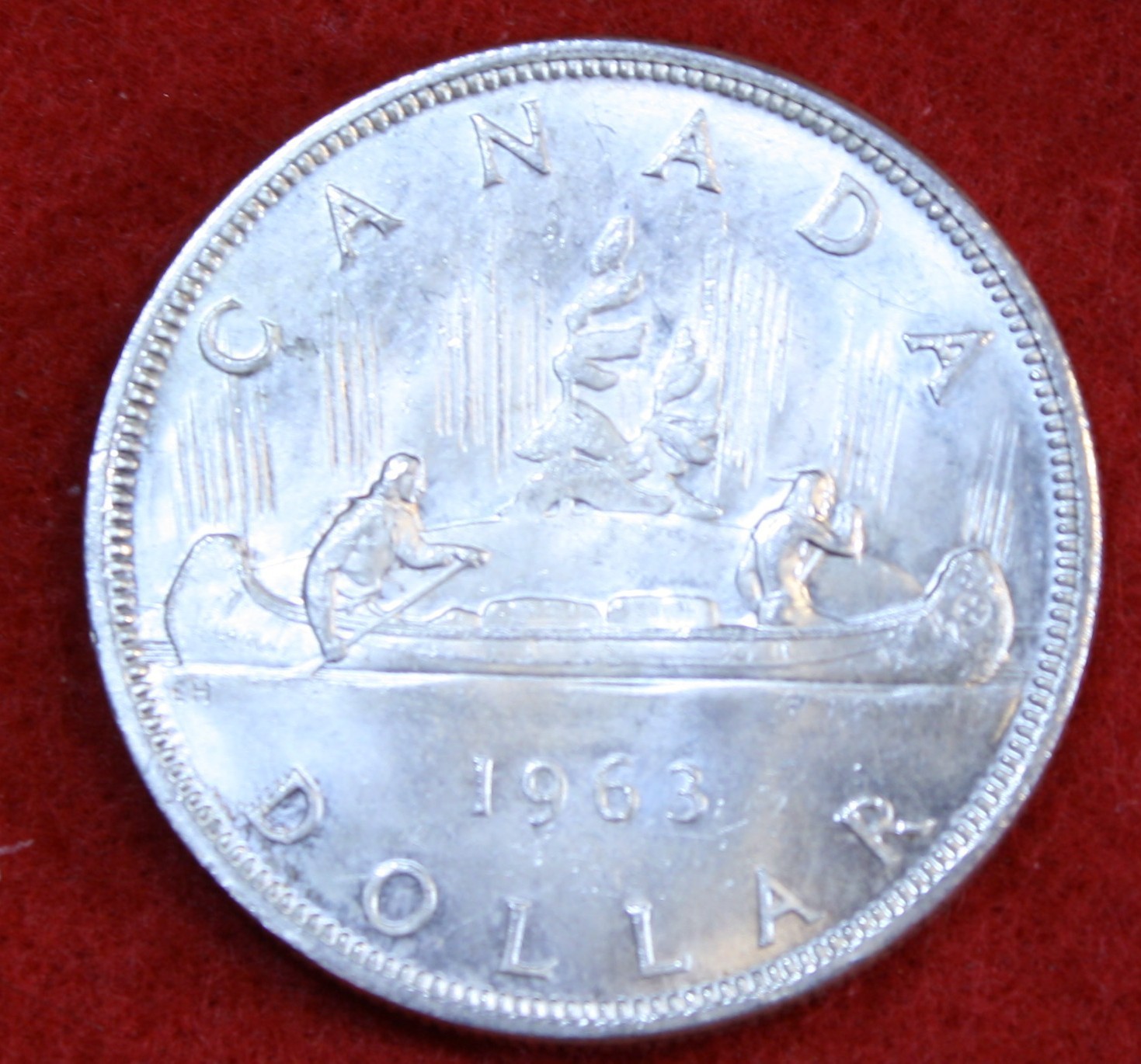 1963 Canada Dollar 80% Silver Coin CAD44